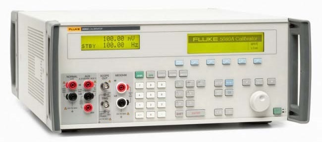 Электрический калибратор Fluke 5080A-CAL