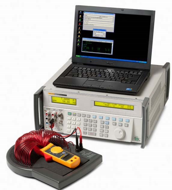 Электрический калибратор Fluke 5522A